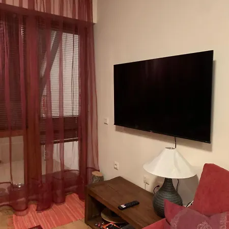 To Door 公寓 班斯科