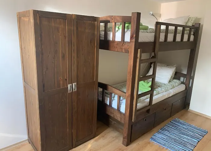 To Door Apartman Banszko