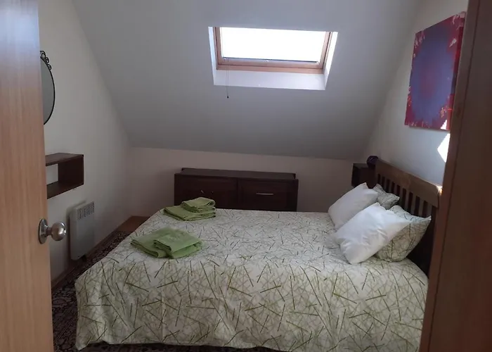 Apartman To Door Banszko