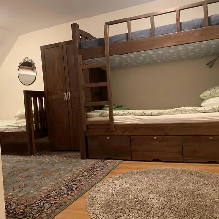 To Door Apartament *