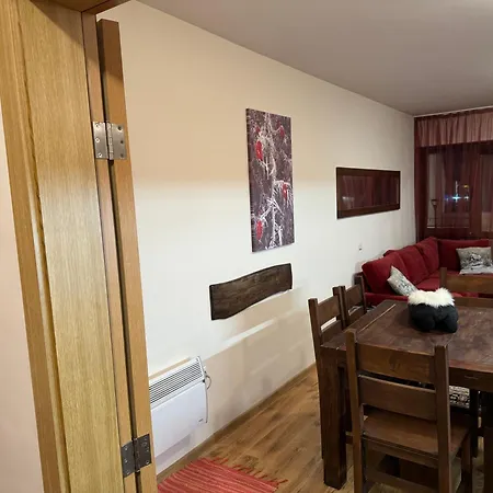 Apartament To Door *