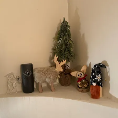 Apartament To Door *