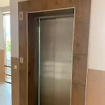 Apartment To Door Bansko